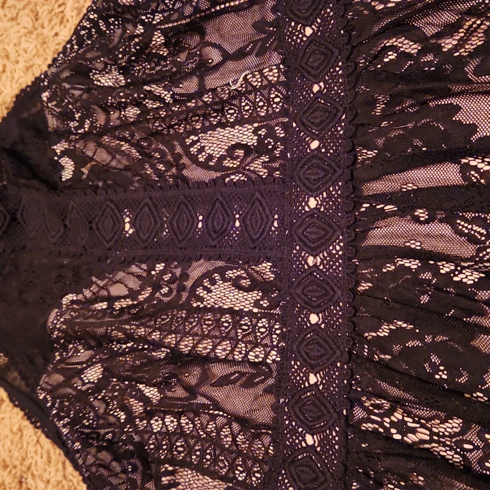NWT Francesca's Collections Black Lace Dress Size Small - Picture 2 of 8